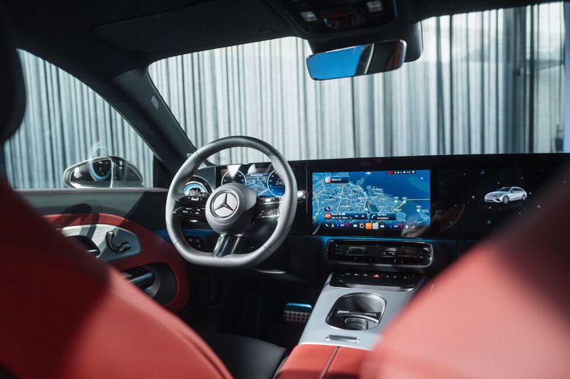 Cockpit des Mercedes CLA 250+ Shooting Brake mit EQ Technologie: In China soll der vollelektrische CLA mit einem KI-Agenten von ByteDance ausgestattet werden.(Bild:  Mercedes-Benz AG)