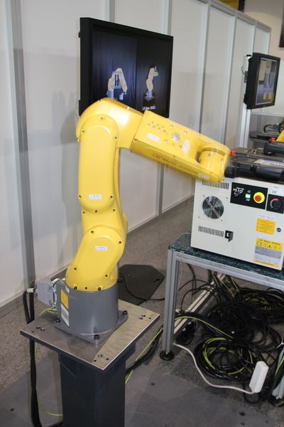 Dynamisch: Der Handlingsroboter LR Mate 200iD ist um 35 % schneller als der Vorgänger. (Bild: Kroh)