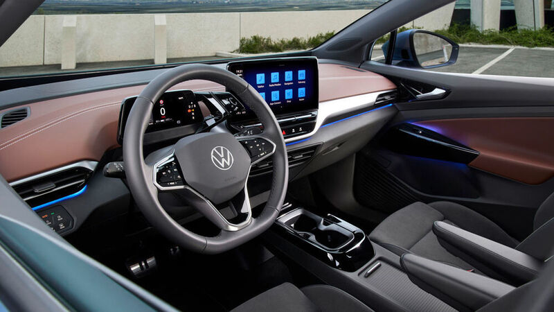 Längst hat sich Volkswagen bei seinen ID-Baureihen vom klassischen Kombiinstrument verabschiedet. (VW)