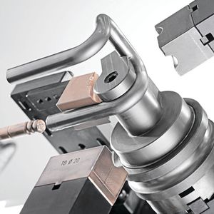 Kleine Losgrößen, effiziente Fertigung und viel mehr Daten als bisher: Die Rohrbearbeiter müssen sich auf ganz neue Zeiten einstellen.(Bild:  BLM)