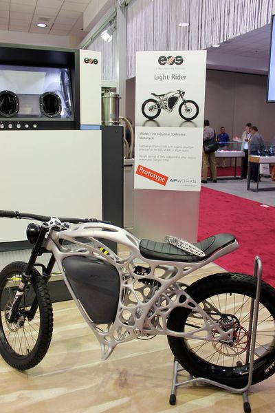 IMTS 2016 (12-17 September, McCormick Place, Chicago) is a showcase of innovative technology, automation as well as established and emerging techologies. (Schulz)