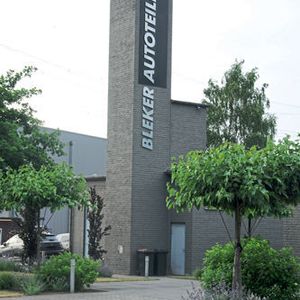 (Baeuchle/»kfz-betrieb«)