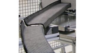 Mit einer neuartigen Fertigungszelle kann die Herstellung von Preforms für Compositebauteile in Zukunft deutlich verkürzt und somit günstiger werden. (Bild: Broetje-Automation)