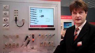 Neues aus der Welt der Steckverbinder (YouTubePlayer_17053_elektrotechnikTV)