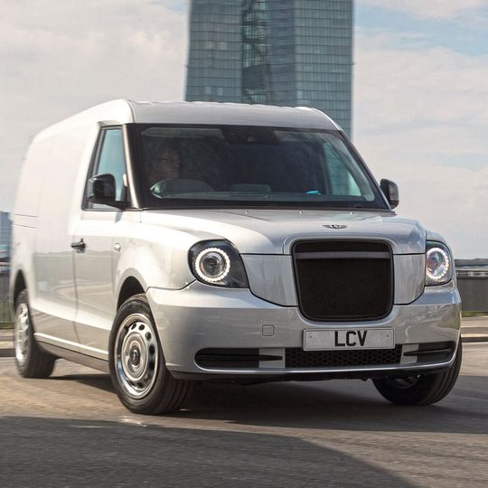 Der Van von London Taxi, genannt VN 5, soll Anfang 2021 auch in Deutschland erhältlich sein. Der Van von London Taxi, genannt VN 5, soll Anfang 2021 auch in Deutschland erhältlich sein.