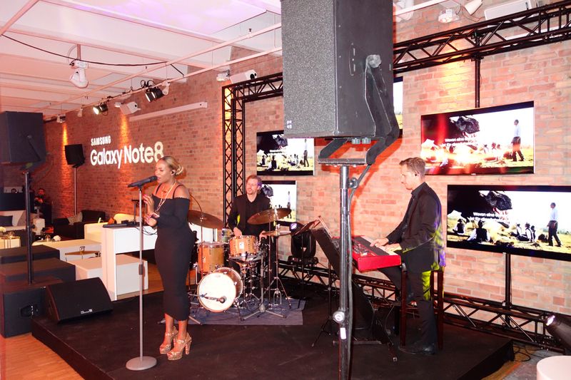 Lounge Night mit Samsung Galaxy 8 (Bild: IT-BUSINESS)