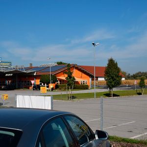 (Holz / »kfz-betrieb«)