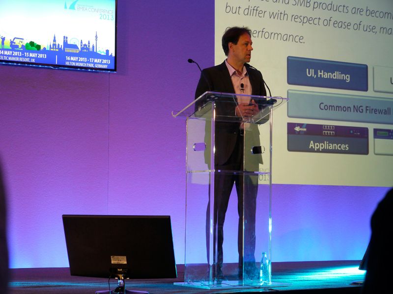 „Firewalls – Deeper and Broader than Ever“ lautete der Titel der Keynote von Klaus Gheri, Vice President Product Management Europe bei Barracuda. (Barracuda Networks)