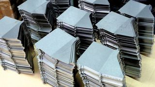 Die Kempf GmbH & Co. KG beherrscht die komplette Klaviatur der Blechbearbeitung und liefert nicht nur bearbeitete Bauteile, sondern auch komplette Baugruppen.  (Bild: Kuhn)