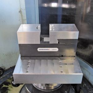 Bild 2: Aluminium-Schnellwechselbacken sind eine der Optionen für den Einfachspanner. 