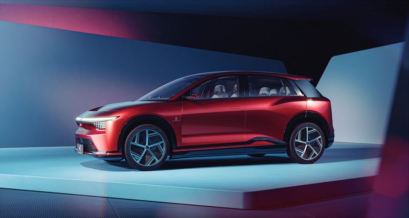 Das Design stammt von Pininfarina. (Bild: Autoren-Union Mobilität/Foxconn/Pinifarina)