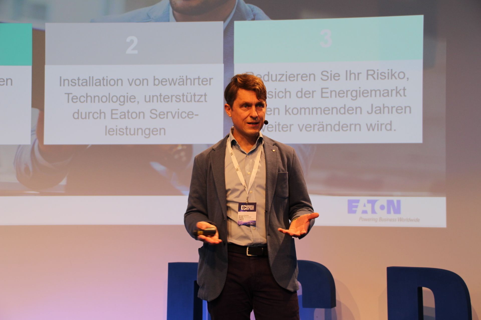 Stephan Rohrmoser DataCenter und Colocation Day 2021 || Bild 6 / 40