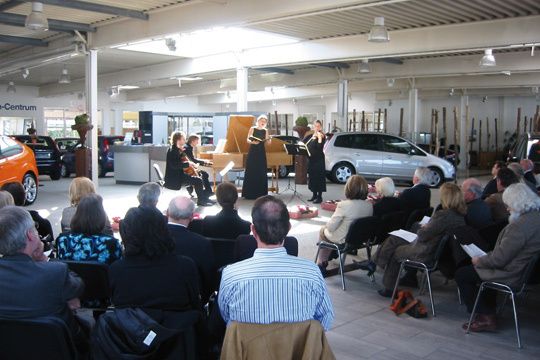 36 Veranstaltungen hat das Autohaus Sorg allein im Zeitraum zwischen Januar und Oktober 2008 gestemmt, beispielsweise ein klassisches Konzert im Fuldaer Betrieb. (Archiv: Vogel Business Media)
