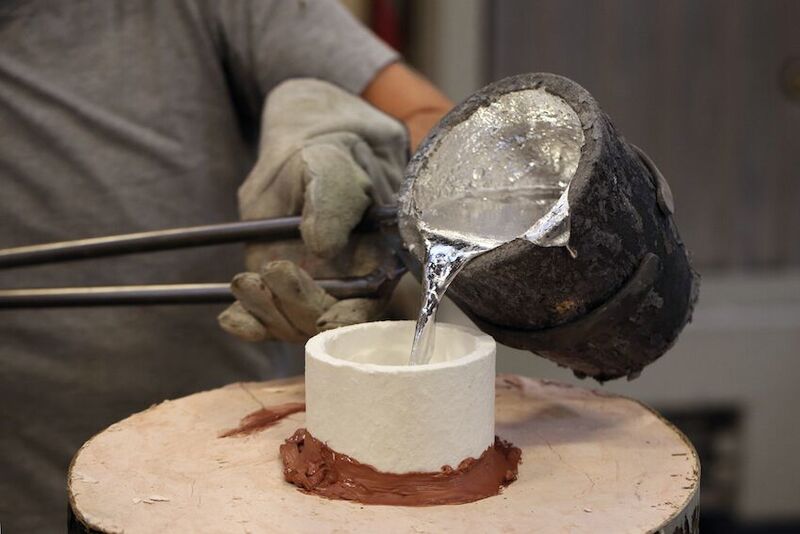 Liquid aluminum or magnesium is poured into the empty plaster mold. (Formkon/Leif Londal)