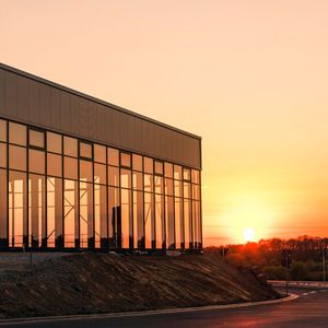 Der Neubau kostete rund 4,5 Millionen Euro.(Bild:  Allrad Schmitt)