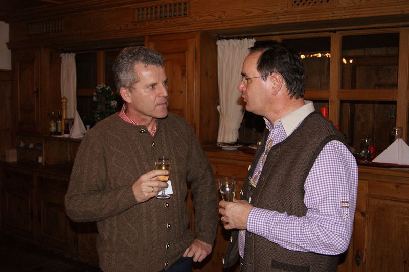 Herbert Varga (Arrow ECS) im Gespräch mit Werner Nieberle (Vogel IT-Medien) (Archiv: Vogel Business Media)