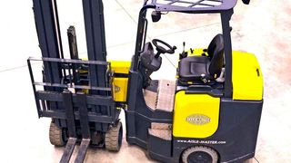 Der Zeppelin Konzern akquiriert mit Wirkung zum 1. Dezember 2016 den Geschäftsbereich Vermietung von STAPLER-RENT. (Gemeinfrei)