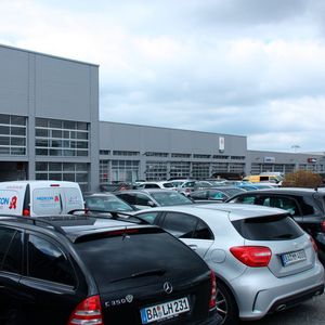 (Faust / »kfz-betrieb«)