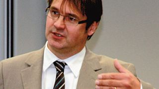 Dr. Siegfried Behrendt, Projektleiter am IZT, Berlin: „Die Zielmärkte der Automation werden sich verschieben.“ (Archiv: Vogel Business Media)