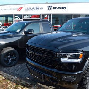 Seit 2019 ist Jakob nach eigenen Angaben einer der größten Dodge/Ram-Händler in Europa.(Bild:  Michel / »kfz-betrieb«)