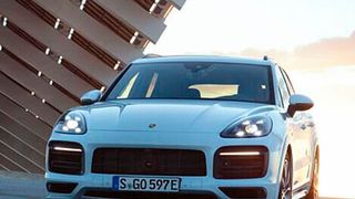Die SUVs laufen bei Porsche weiterhin am stärksten – hier der Cayenne E-Hybrid. (Bild: Porsche)