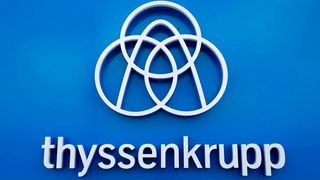 Der von Thyssenkrupp Steel Europe angekündigte Abbau von rund 11.000 Stellen wird durchgezogen, heißt es jetzt. Aber zuvor will man einen Sozialplan auf die Beine stellen, der den Forderungen der IG Metall entgegenkommt. (Bild: Thyssenkrupp)