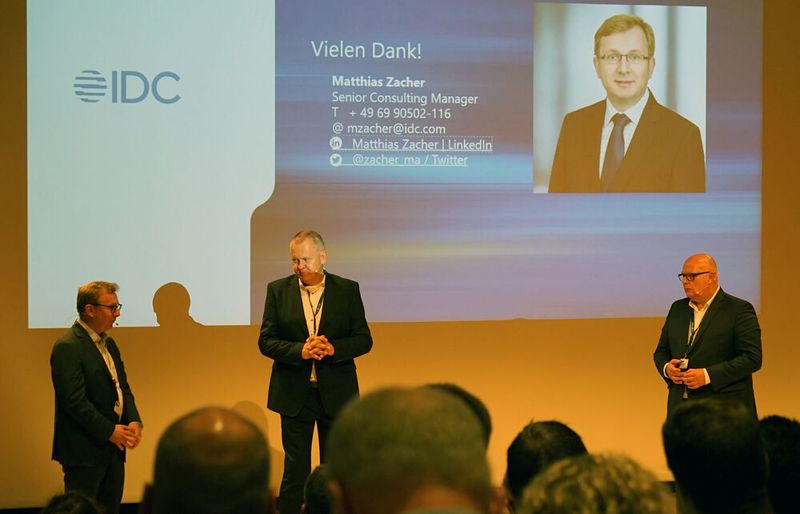 Matthias Zacher (IDC) präsentierte einige aktuellen Zahlen der Branche.  (Bild: Westcon-Comstor)