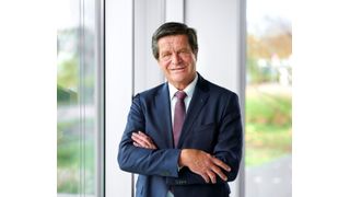 Ulrich Reifenhäuser, CSO der Reifenhäuser Gruppe, ist jetzt neues Mitglied der „Plastics Hall of Fame“. Die Plastics Academy stellt fest: „Er hat eine Eigenschaft, die ihn in unserer Branche fast einzigartig macht! Er ist ein echter globaler Sprecher für Kunststoffmaschinen.“ (S. Brendgen Fotodesign)