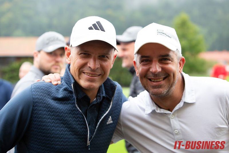 Skilangläufer Tobias Angerer und Biathlet Ricco Groß sind schon jahrelange treue Begleiter des Turniers. (Bild: Vogel IT-Medien GmbH)