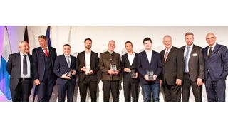 Der Bayerische Staatsminister Joachim Herrmann (3. v. r.) mit den diesjährigen Gewinnern des IT-Willy beim 20-jährigen Jubiläum auf der Kommunale in Nürnberg ( Bayerisches Staatsministerium des Inneren für Sport u. Integration Foto: Giulia Iannicelli)