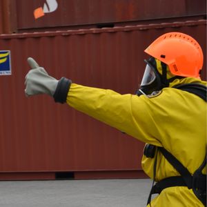 Gefahrgut-Übung: TUIS im Einsatz (Bildergalerie) (PROCESS)