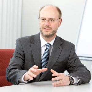 „Unser Anspruch bei Currenta ist es, der attraktivste Chemiepark Europas zu werden“, so der neue Currenta-Chef Dr. Günter Hilken exklusiv im PROCESS-Interview. 