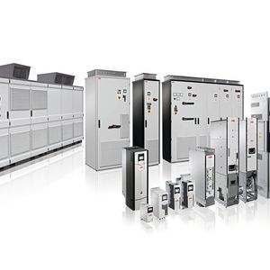 Die ABB LV Drives basieren auf der All-compatible- Plattform und sind standardmäßig mit der Funktion „sicher abgeschaltetes Drehmoment“ (STO) ausgestattet.