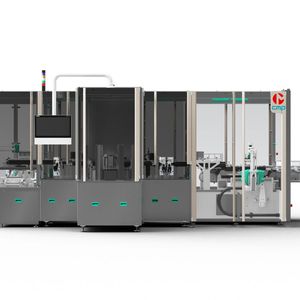 In the NSY 200, syringes are transferred to the inspection module in a single row, avoiding contact with one another and with metal components.(Source:  Marchesini)