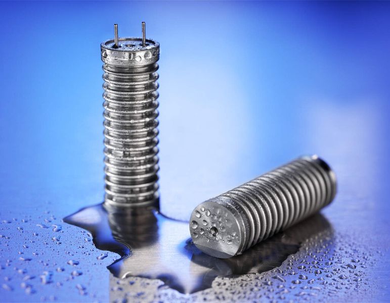 CeramTec ist es gelungen, piezokeramische Aktoren zu entwickeln, die einen hermetisch dichten Schutz besitzen und gleichzeitig eine hohe Langzeitstabilität aufweisen. (Bild: Ceram Tec)