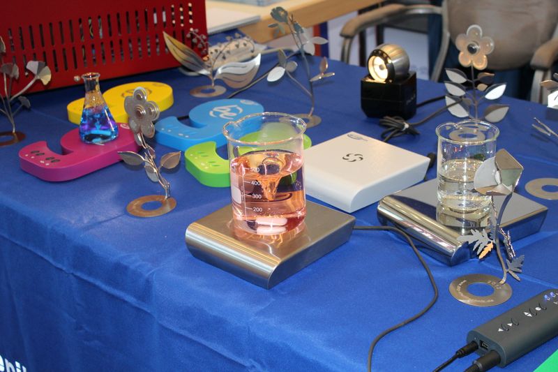 Impressionen der Lab-Supply Berlin vom 13. Juni 2019  In den Hallen des Estrel-Hotels in Berlin Neu-Kölln konnten Besucher der Lab-Supply mit den Ausstellern ins Gespräch kommen. Hier sind einige Impressionen vom Messetag sowie Besucherstimmen für Sie zusammengestellt. Die nächste Lab-Supply ist am 28. August 2019 in Dresden. Weitere Infos zu den kommenden Lab-Supply-Messen finden Sie auf www.lab-supply.info.   Lese-Empfehlung: Nachbericht zum erfolgreichen Auftakt der Lab-Supply in Wien. (Bild: LABORPRAXIS, C. Lüttmann)