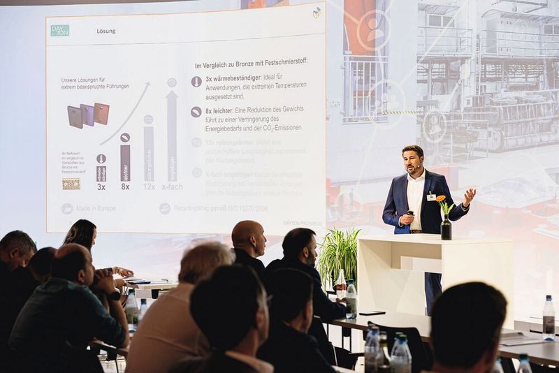 Impressionen der Fachtagung „Mehr Effizienz im Presswerk“ 2025 in Würzburg. (Bild: Stefan Bausewein)