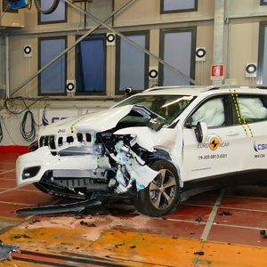(Euro-NCAP)