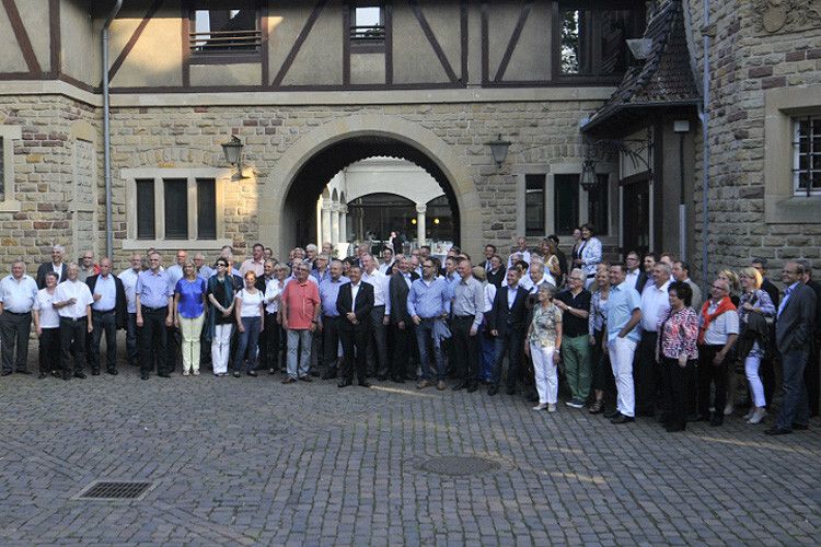 Großer Auflauf: Gruppenfoto im Rahmen der ZDK-Mitgliederversammlung in Saarbrücken. (Foto: Zietz)