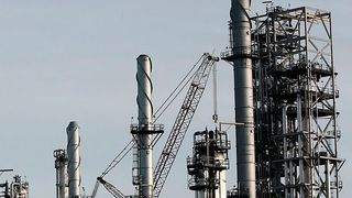 The contract was awarded by Duqm Refinery and Petrochemical Industries Company L.L.C, a Joint Venture between the Oman Oil Company (OOC), the national oil company, and Kuwait Petroleum International (KPI).  (Pixabay)