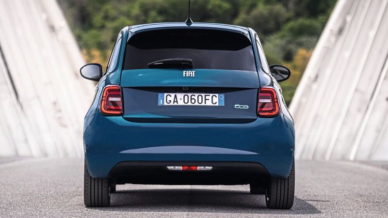 Vom neuen, deutlich teureren 500er will FCA Deutschland im kommenden Jahr auf jeden Fall ein fünfstelliges Volumen absetzen. (Bild: FCA)