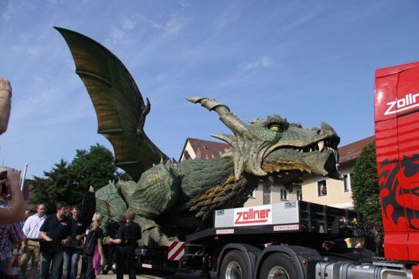 Endlich ist er da: der neue Further Drache (Vogel Business Media)