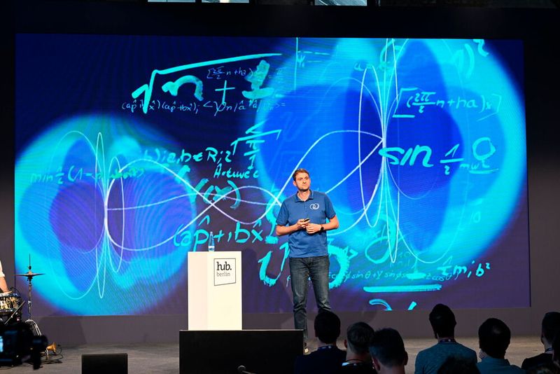 Quantum Optics Jena nutzt quantenphysikalische Effekte, um neue Lösungen im Bereich der Cybersicherheit zu realisieren. Dazu werden Quantenschlüsselverteilungssysteme (QKD) entwickelt, die auf verschränkten Photonenquellen basieren. (Bild: Bitkom Services)