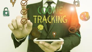 text-sign-showing-cookie-tracking-business-photo-text-data-stored-in-the-user-computer-by-website-being-visited-stockpack-adobe-stock-scaled (Quelle: Artur - Adobe Stock)