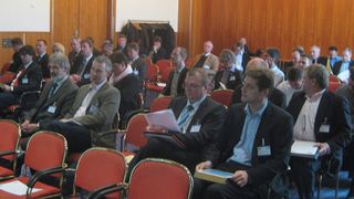 Rund 75 Teilnehmer und Teilnehmerinnen diskutierten und verfolgten die Vorträge beim BME-Thementag zum Thema Prozessleittechnik. (Bild: Drathen)