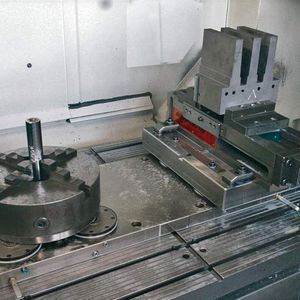 Bild 2: Für die eigentliche Werkstückspannung werden größtenteils die bereits vorhandenen Spannmittel eingesetzt. Bild: Hirschmann