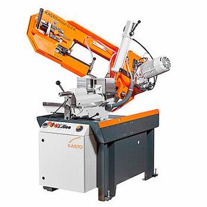 Für Gerad- und Gehrungsschnitte hat Kasto unter anderem die halbautomatisch arbeitende Bandsäge Kastomicut U 2.6 entwickelt. Maximal dürfen die Werkstücke Abmessungen von 310 × 260 Millimeter in Breite respektive Höhe haben.(Bild:  Kasto)