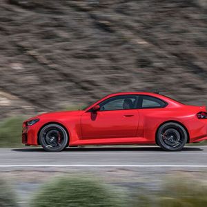 Auf fast 4,60 Meter ist das neue Modell angewachsen.(Bild:  BMW)