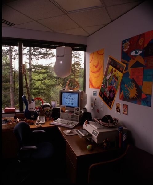 1992: Ein typisches Büro auf dem Microsoft Campus in Redmond, das für eine Recruiting-Broschüre verwendet wurde. (Bild: Microsoft)