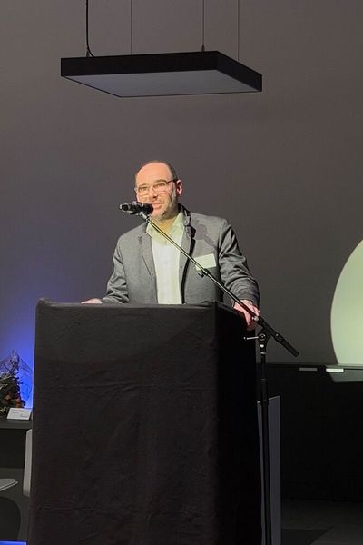 Geschäftsführer Markus Beil begrüßte die Gäste. (Bild: Autohaus Beil)